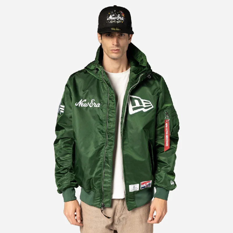 Chamarra Alpha Industries X New Era Verde