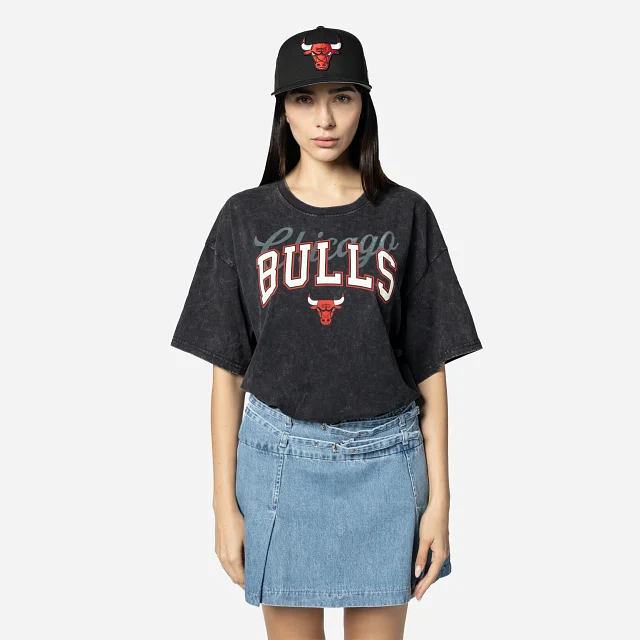 Playera Manga Corta Chicago Bulls NBA Sport Night para Mujer