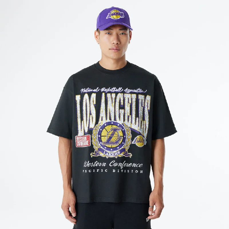 Playera Manga Corta Los Angeles Lakers NBA Oversized Essentials